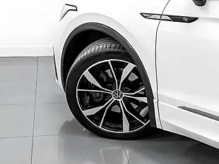 Used 2021 Volkswagen Tiguan R-Line White - Interior and Exterior details 13