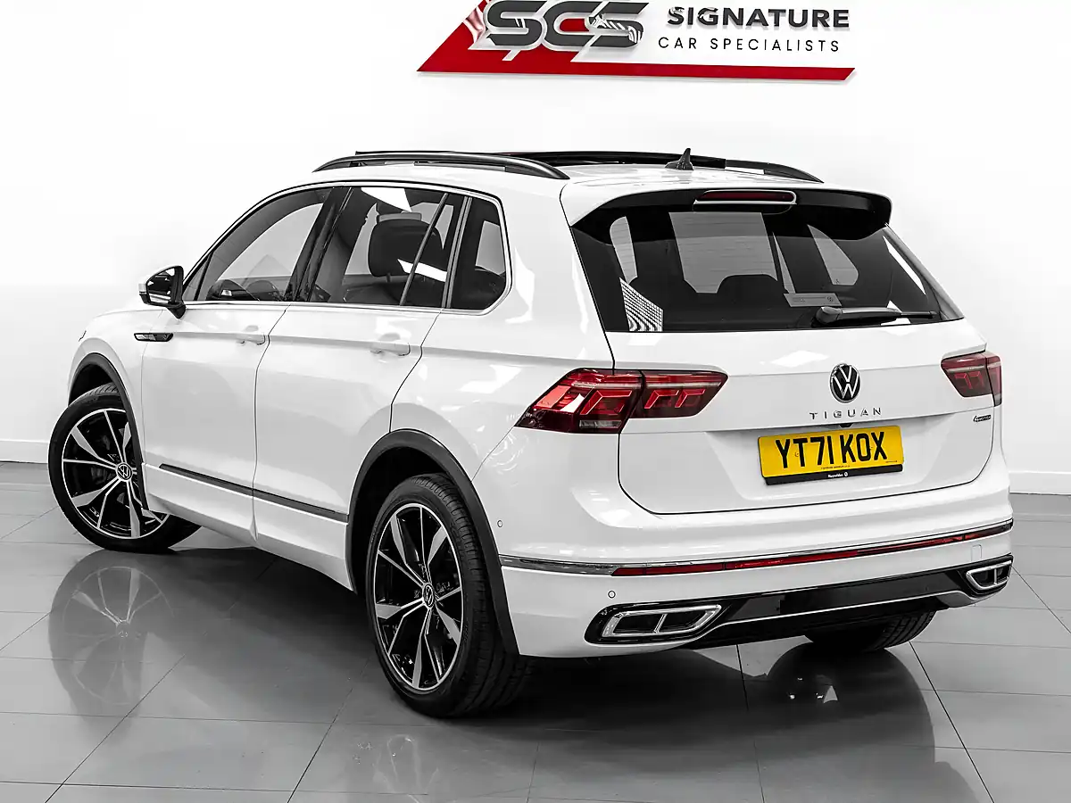 Used 2021 Volkswagen Tiguan R-Line White - Interior and Exterior details 9