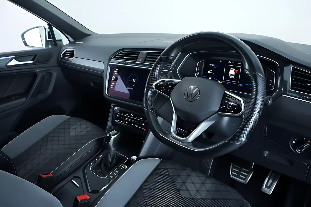 Used 2021 Volkswagen Tiguan R-Line White - Interior and Exterior details 2