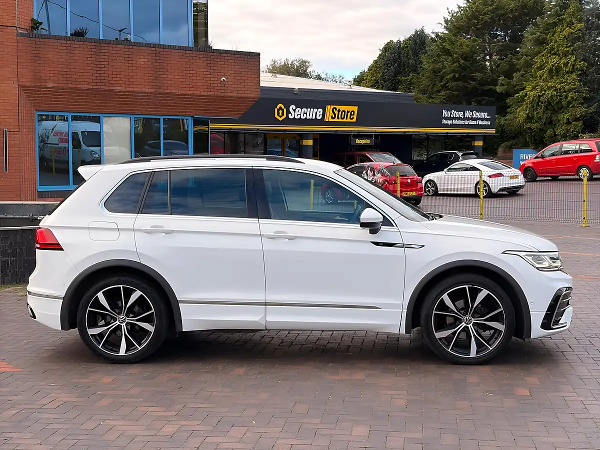 Used 2021 Volkswagen Tiguan R-Line White - Interior and Exterior details 3