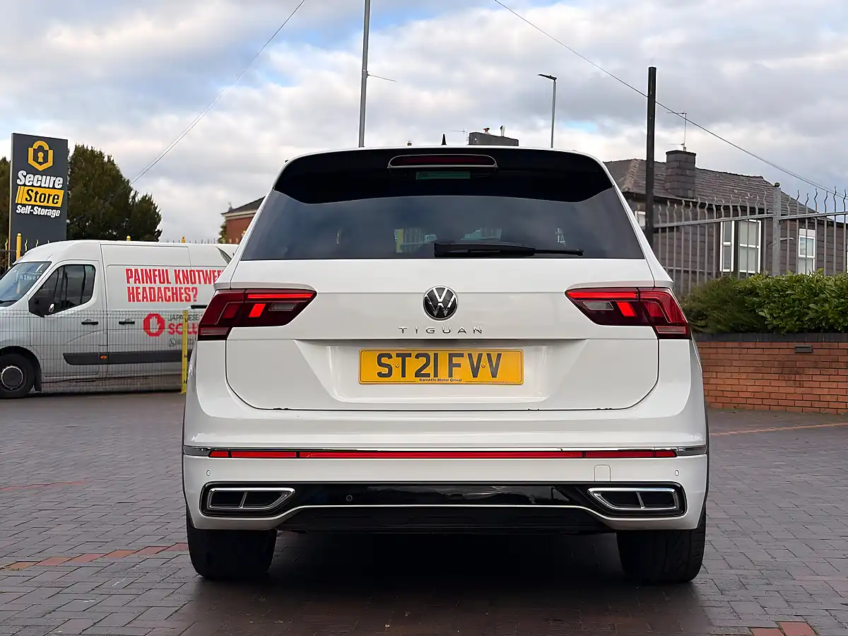 Used 2021 Volkswagen Tiguan R-Line White - Interior and Exterior details 8