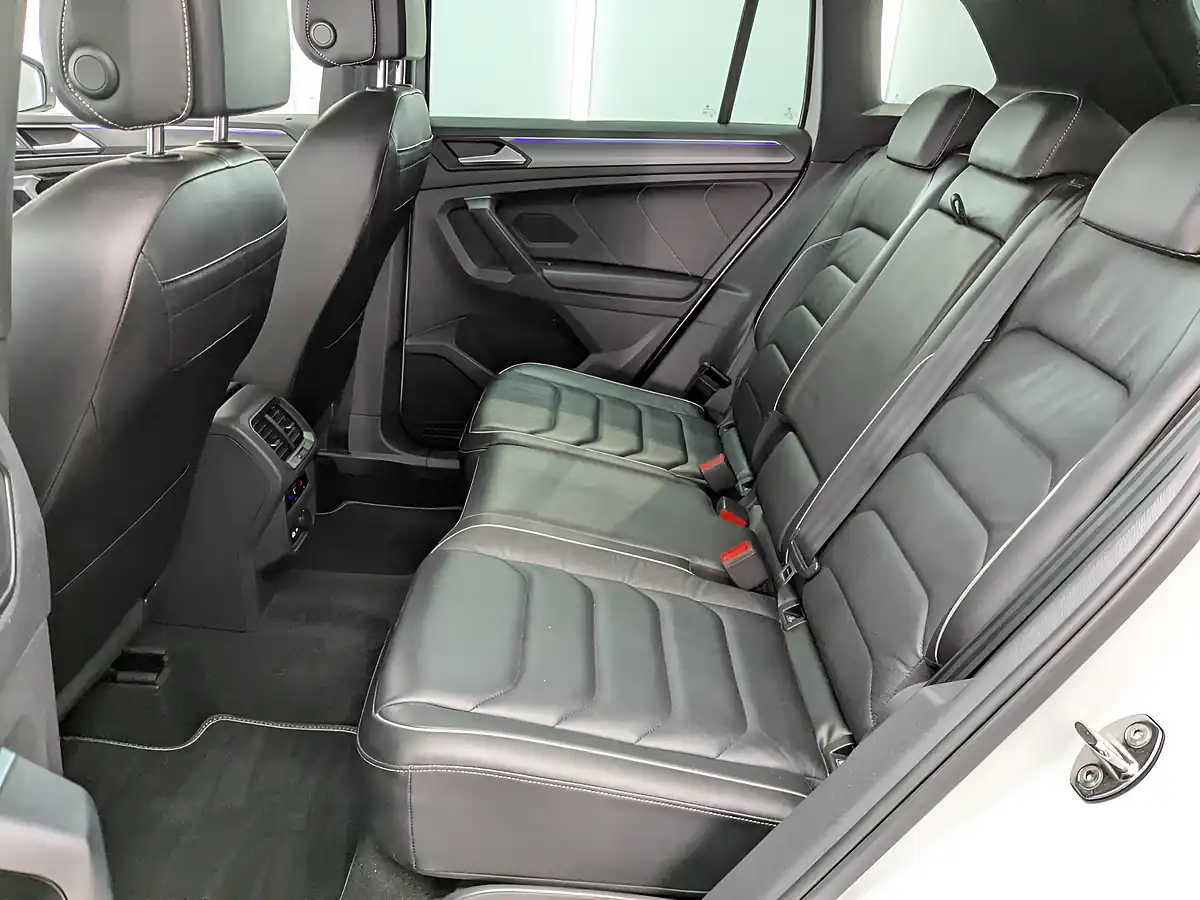 Used 2021 Volkswagen Tiguan R-Line White - Interior and Exterior details 12