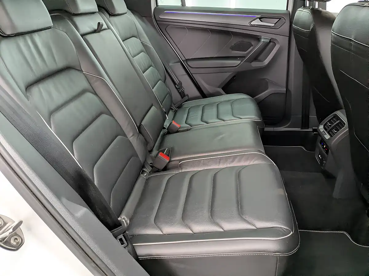 Used 2021 Volkswagen Tiguan R-Line White - Interior and Exterior details 13