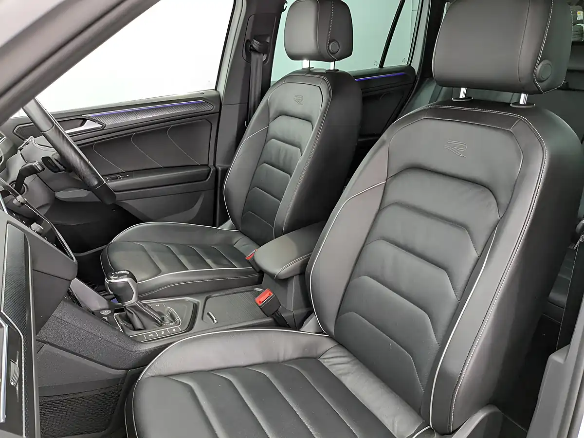 Used 2021 Volkswagen Tiguan R-Line White - Interior and Exterior details 14