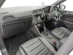 Used 2021 Volkswagen Tiguan R-Line White - Interior and Exterior details 17