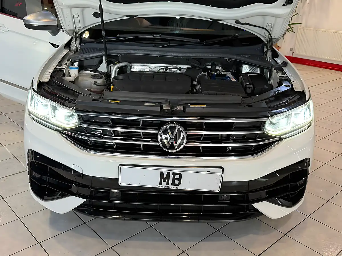 Used 2021 Volkswagen Tiguan R White - Interior and Exterior details 20