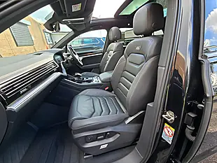 Used 2021 Volkswagen Touareg Black Edition Black - Interior and Exterior details 14