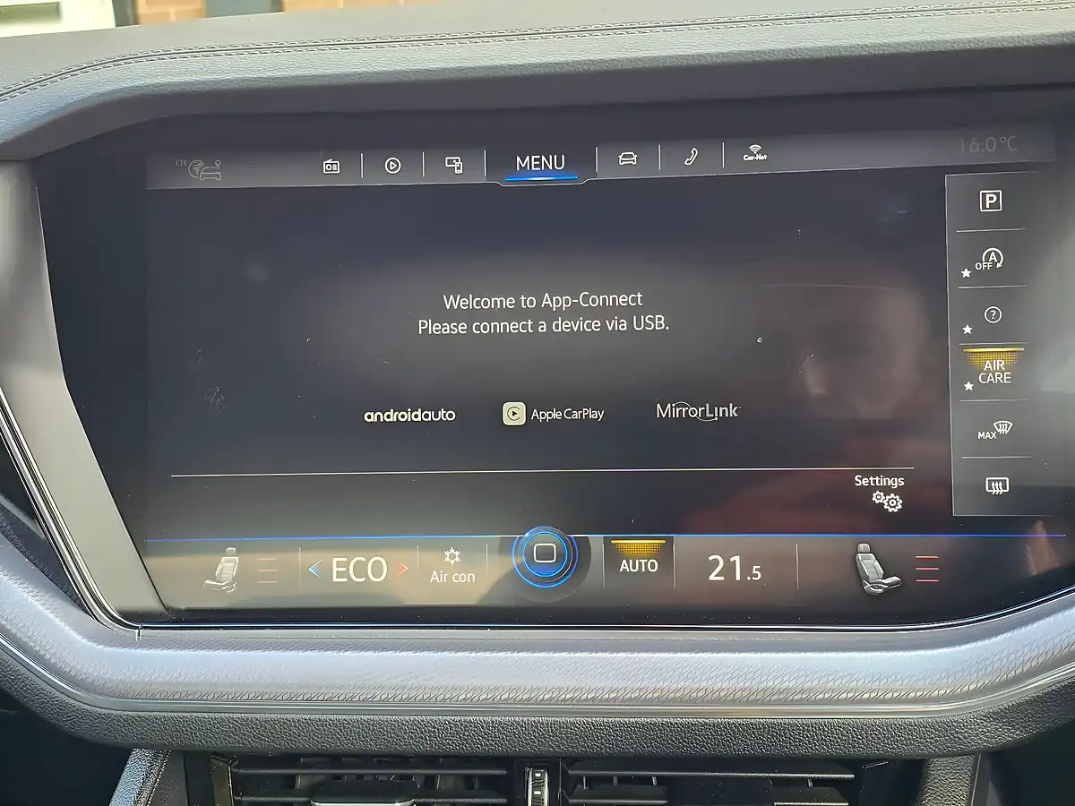 Used 2021 Volkswagen Touareg Black Edition Black - Interior and Exterior details 17
