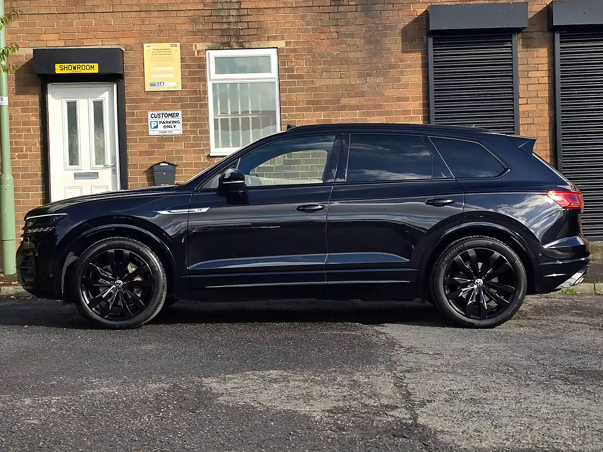 Used 2021 Volkswagen Touareg Black Edition Black - Interior and Exterior details 9