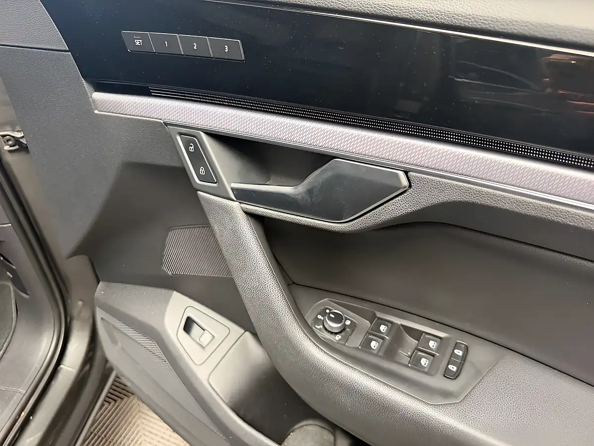 Used 2021 Volkswagen Touareg Black Edition R-Line Silicon Grey - Interior and Exterior details 18