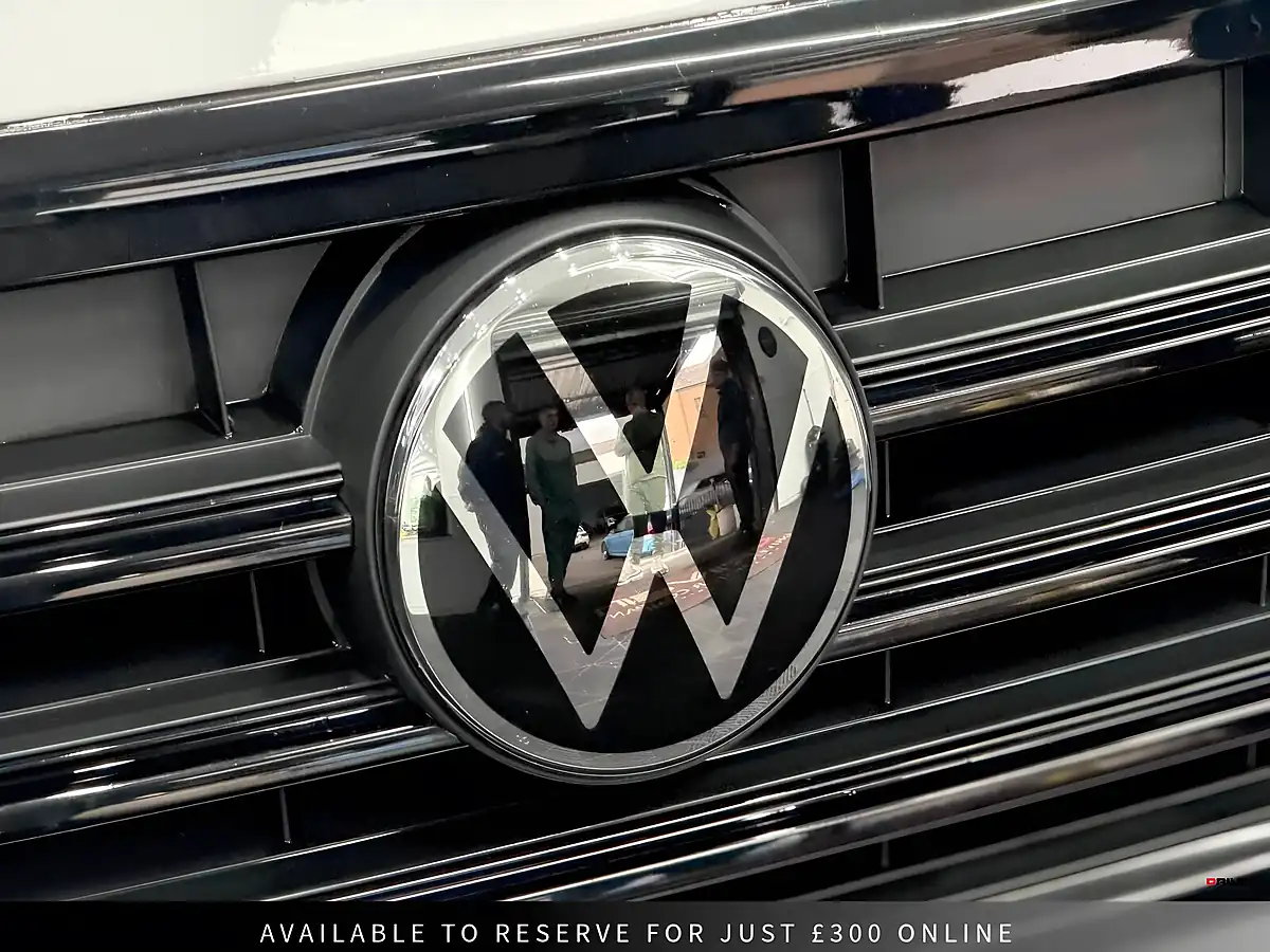 Used 2021 Volkswagen Touareg Black Edition White - Interior and Exterior details 19