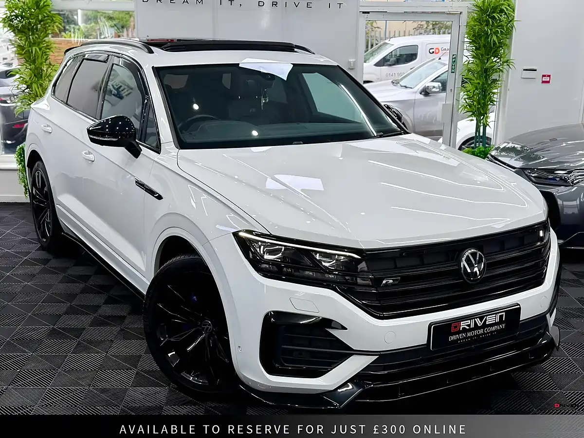 Used 2021 Volkswagen Touareg Black Edition White - Interior and Exterior details 9