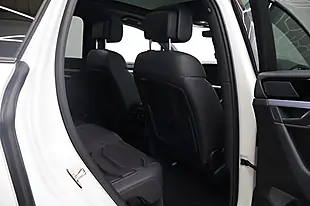 Used 2021 Volkswagen Touareg Black Edition White - Interior and Exterior details 18
