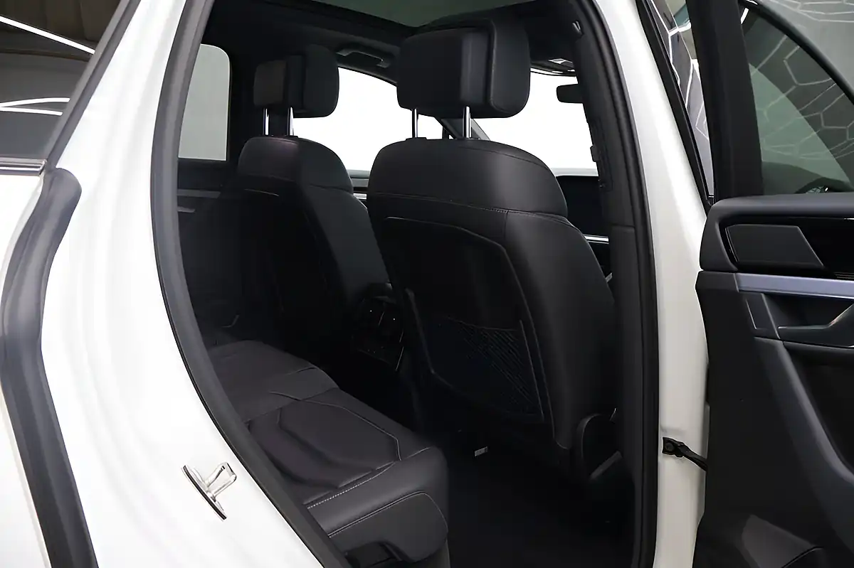 Used 2021 Volkswagen Touareg Black Edition White - Interior and Exterior details 18
