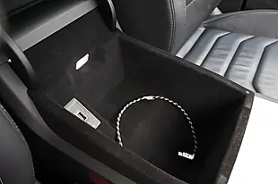 Used 2021 Volkswagen Touareg Black Edition White - Interior and Exterior details 7