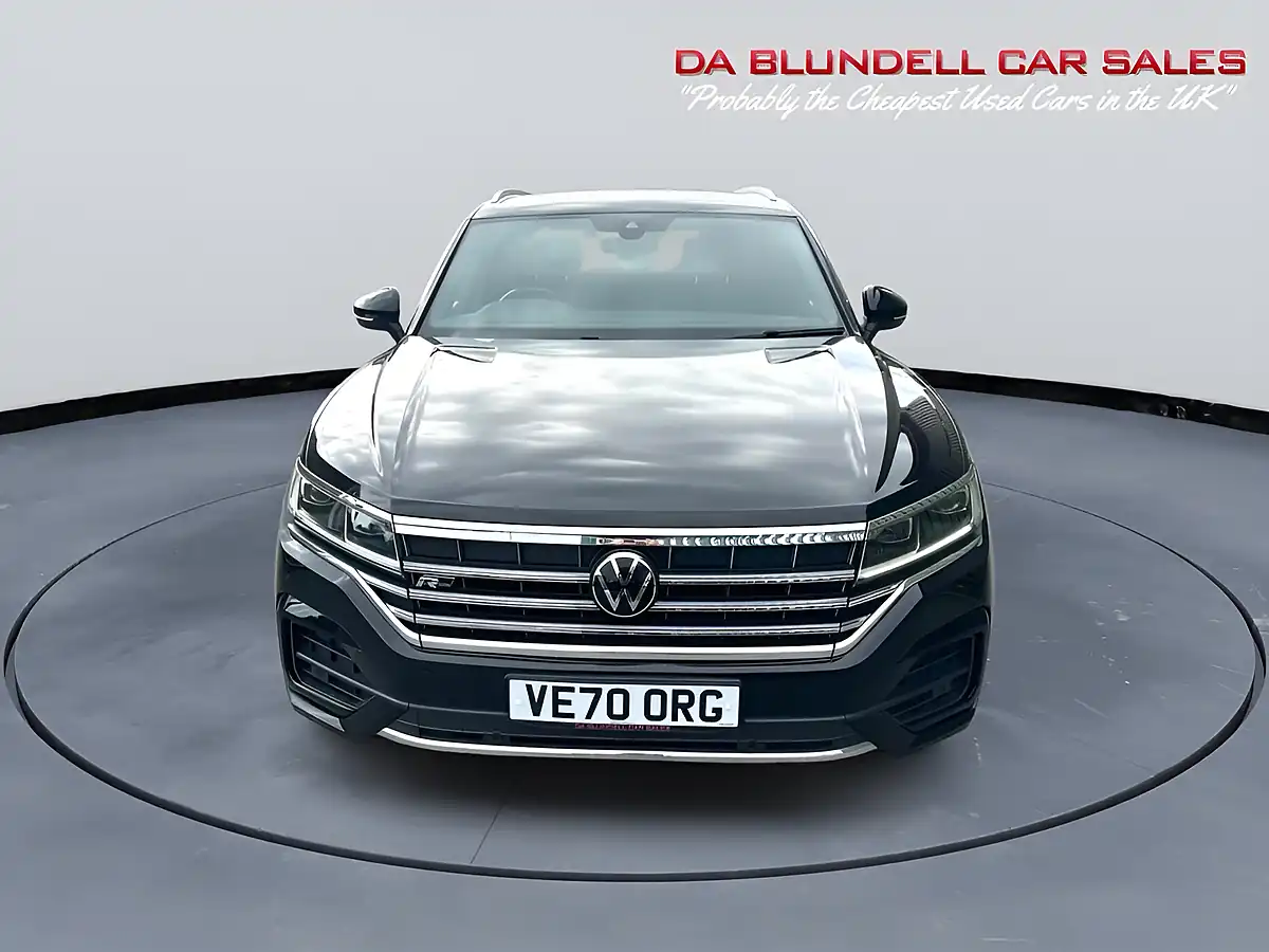 Used 2021 Volkswagen Touareg R-Line Black - Interior and Exterior details 13