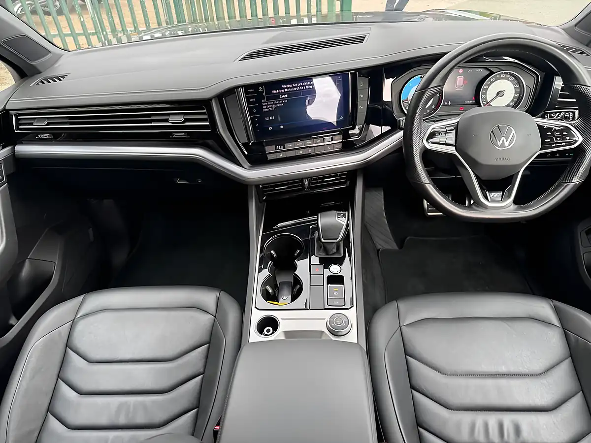Used 2021 Volkswagen Touareg R-Line Black - Interior and Exterior details 8