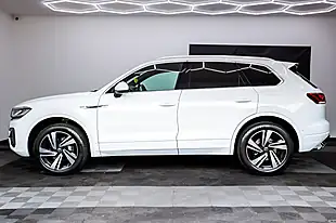 Used 2021 Volkswagen Touareg R-Line Tech Oryx White Metallic - Interior and Exterior details 6