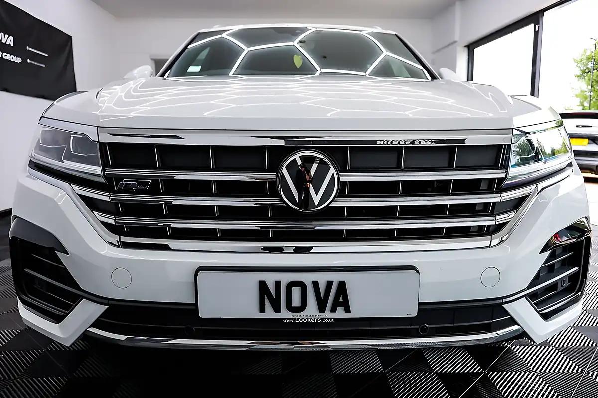 Used 2021 Volkswagen Touareg R-Line Tech Oryx White Metallic - Interior and Exterior details 8