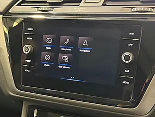 Used 2021 Volkswagen Touran Se Family Atlantic Blue - Interior and Exterior details 16