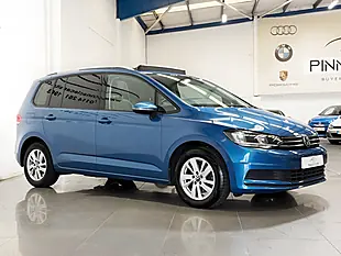 Used 2021 Volkswagen Touran Se Family Atlantic Blue - Interior and Exterior details 4