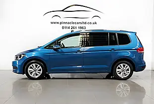 Used 2021 Volkswagen Touran Se Family Atlantic Blue - Interior and Exterior details 9