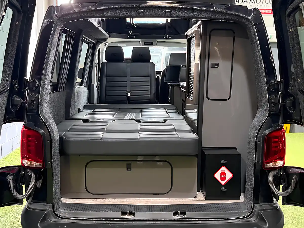 Used 2021 Volkswagen Transporter Campervan Black - Interior and Exterior details 14