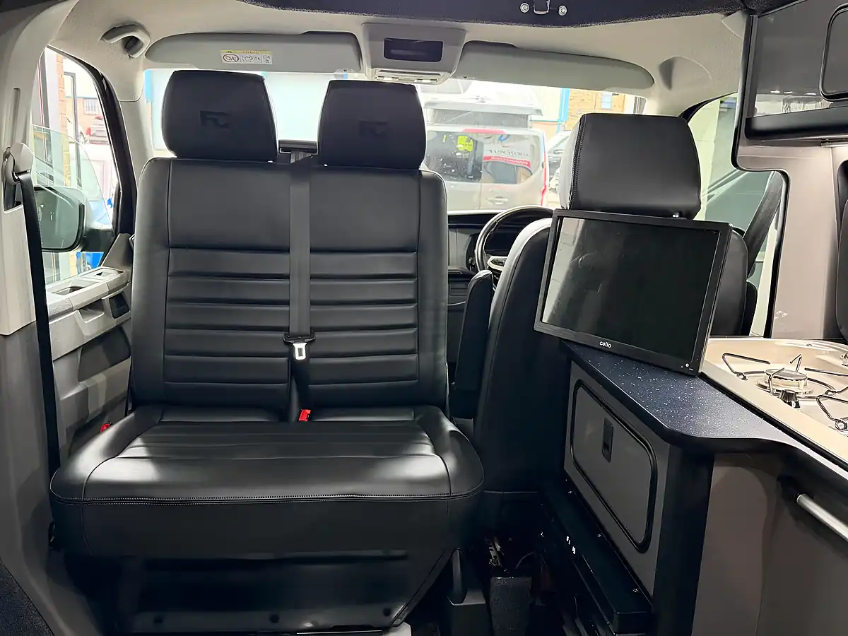 Used 2021 Volkswagen Transporter Campervan Black - Interior and Exterior details 9