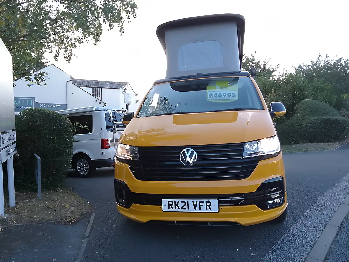 Used 2021 Volkswagen Transporter Campervan Yellow - Interior and Exterior details 3