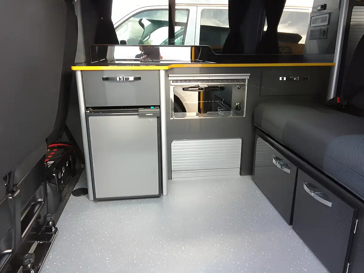 Used 2021 Volkswagen Transporter Campervan Yellow - Interior and Exterior details 6