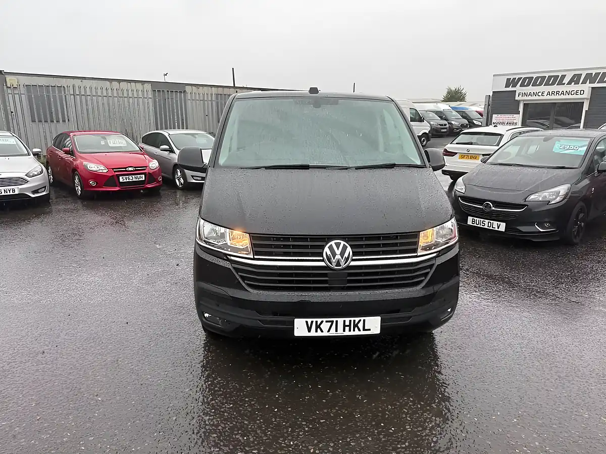 Used 2021 Volkswagen Transporter H-Line Black - Interior and Exterior details 3
