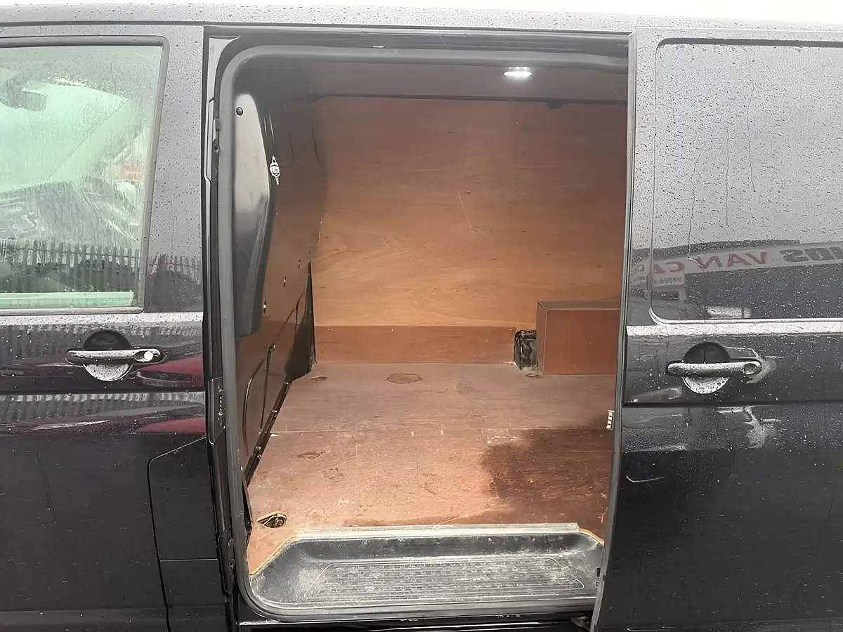Used 2021 Volkswagen Transporter H-Line Black - Interior and Exterior details 9