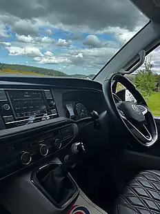 Used 2021 Volkswagen Transporter Highline Black - Interior and Exterior details 8