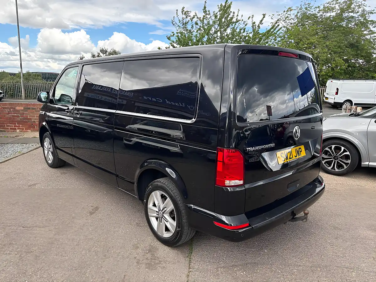 Used 2021 Volkswagen Transporter Highline Black - Interior and Exterior details 11