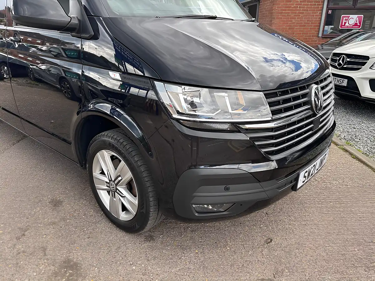 Used 2021 Volkswagen Transporter Highline Black - Interior and Exterior details 4