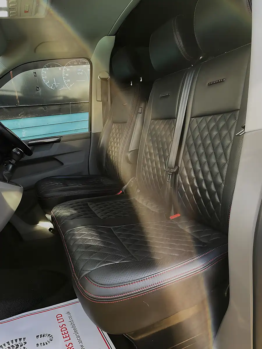 Used 2021 Volkswagen Transporter Highline Black - Interior and Exterior details 13