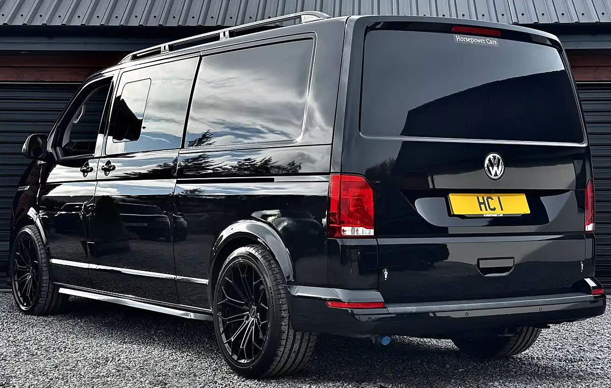 Used 2021 Volkswagen Transporter Highline Black - Interior and Exterior details 2