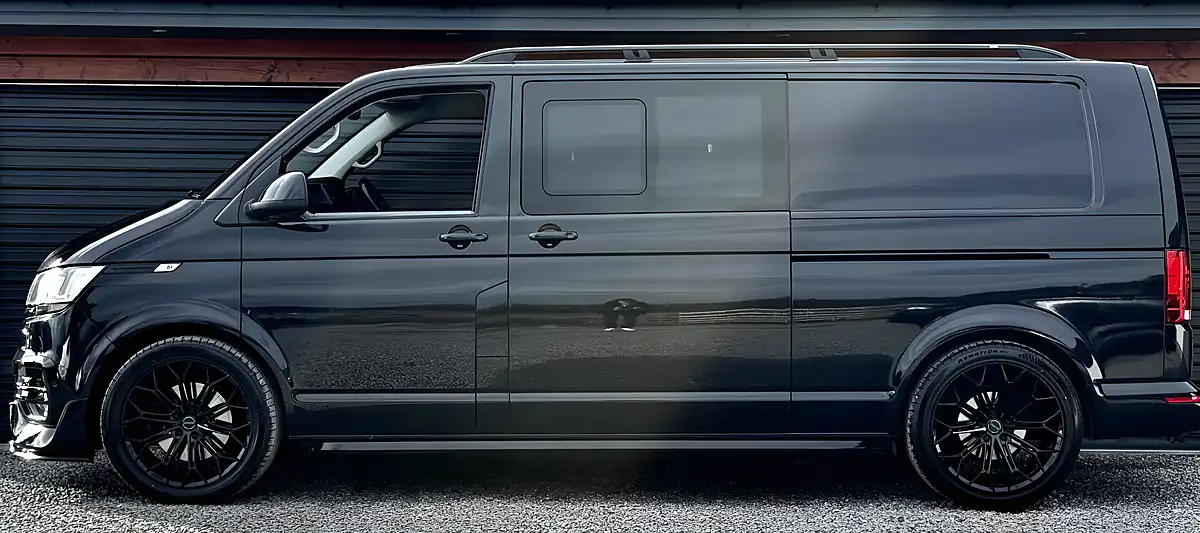 Used 2021 Volkswagen Transporter Highline Black - Interior and Exterior details 6