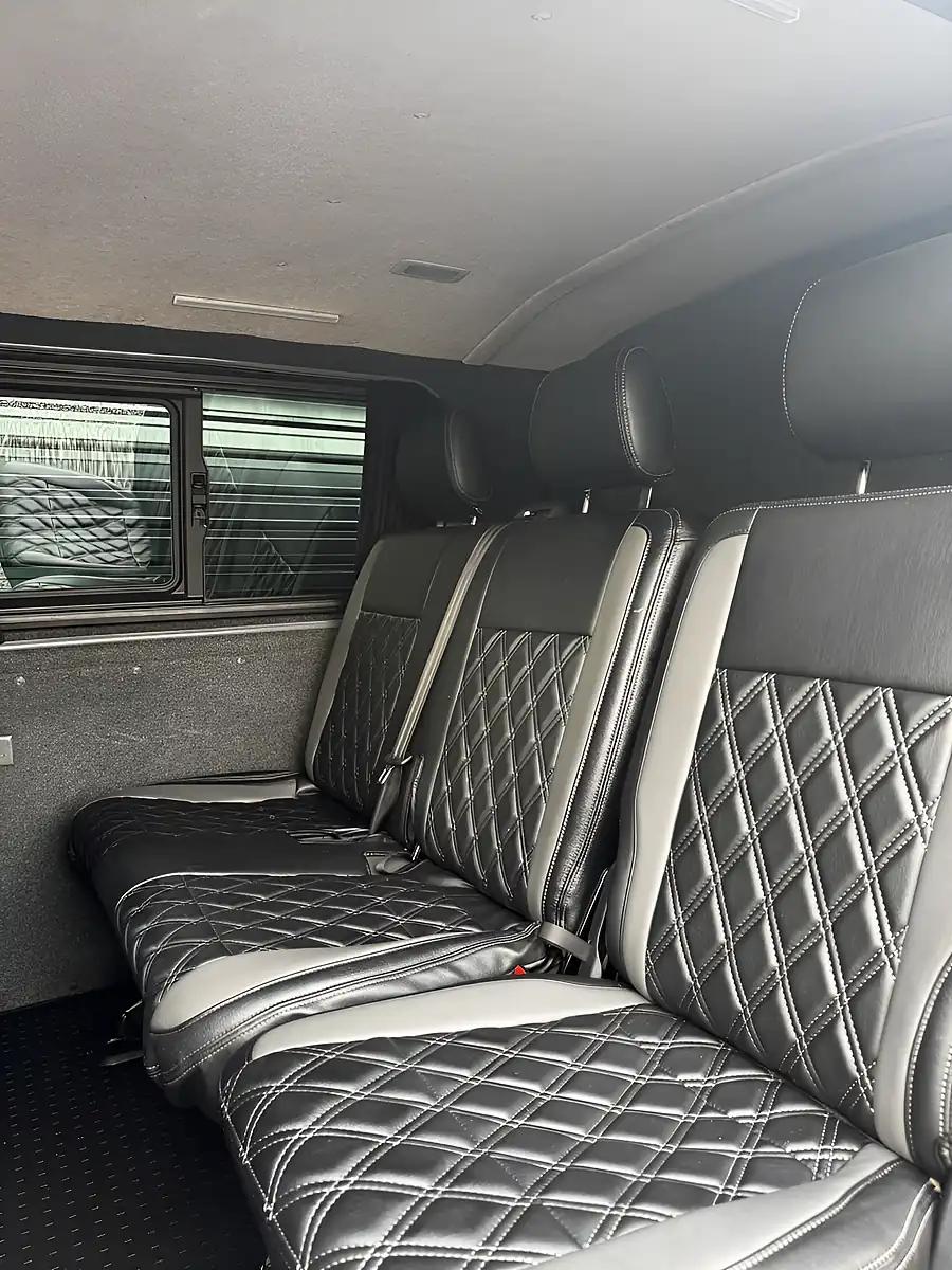 Used 2021 Volkswagen Transporter Highline Black - Interior and Exterior details 8