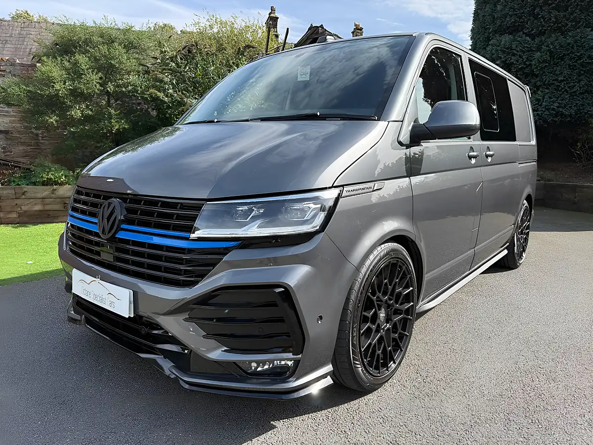 Used 2021 Volkswagen Transporter Highline Grey - Interior and Exterior details 11