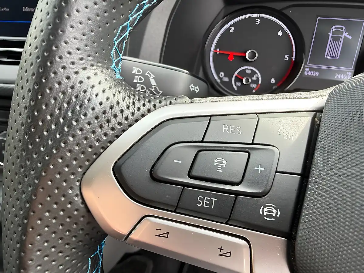Used 2021 Volkswagen Transporter Highline Grey - Interior and Exterior details 18