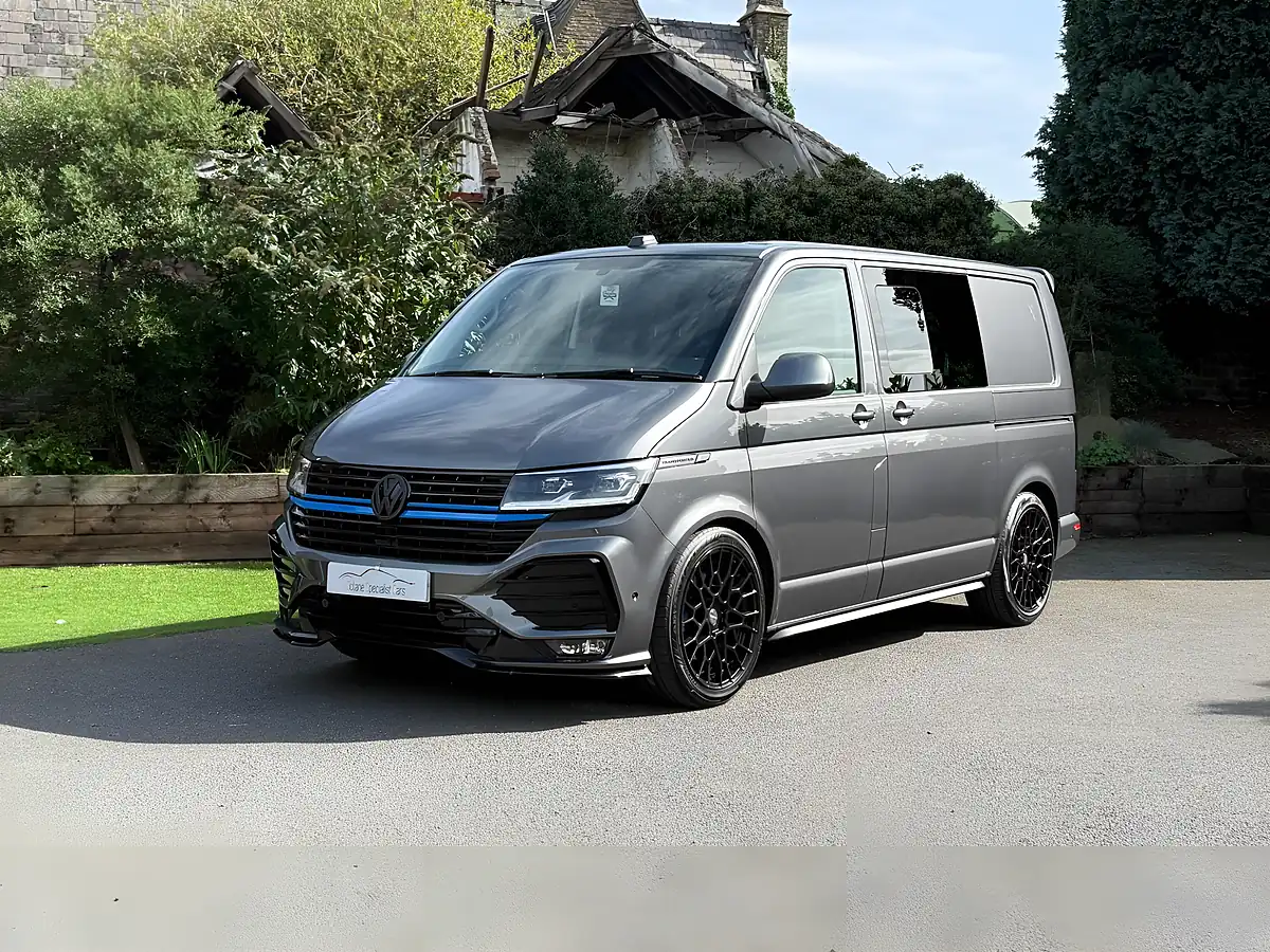 Used 2021 Volkswagen Transporter Highline Grey - Interior and Exterior details 2