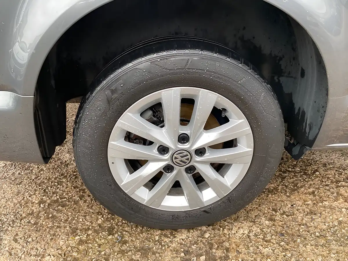 Used 2021 Volkswagen Transporter Highline Grey - Interior and Exterior details 15