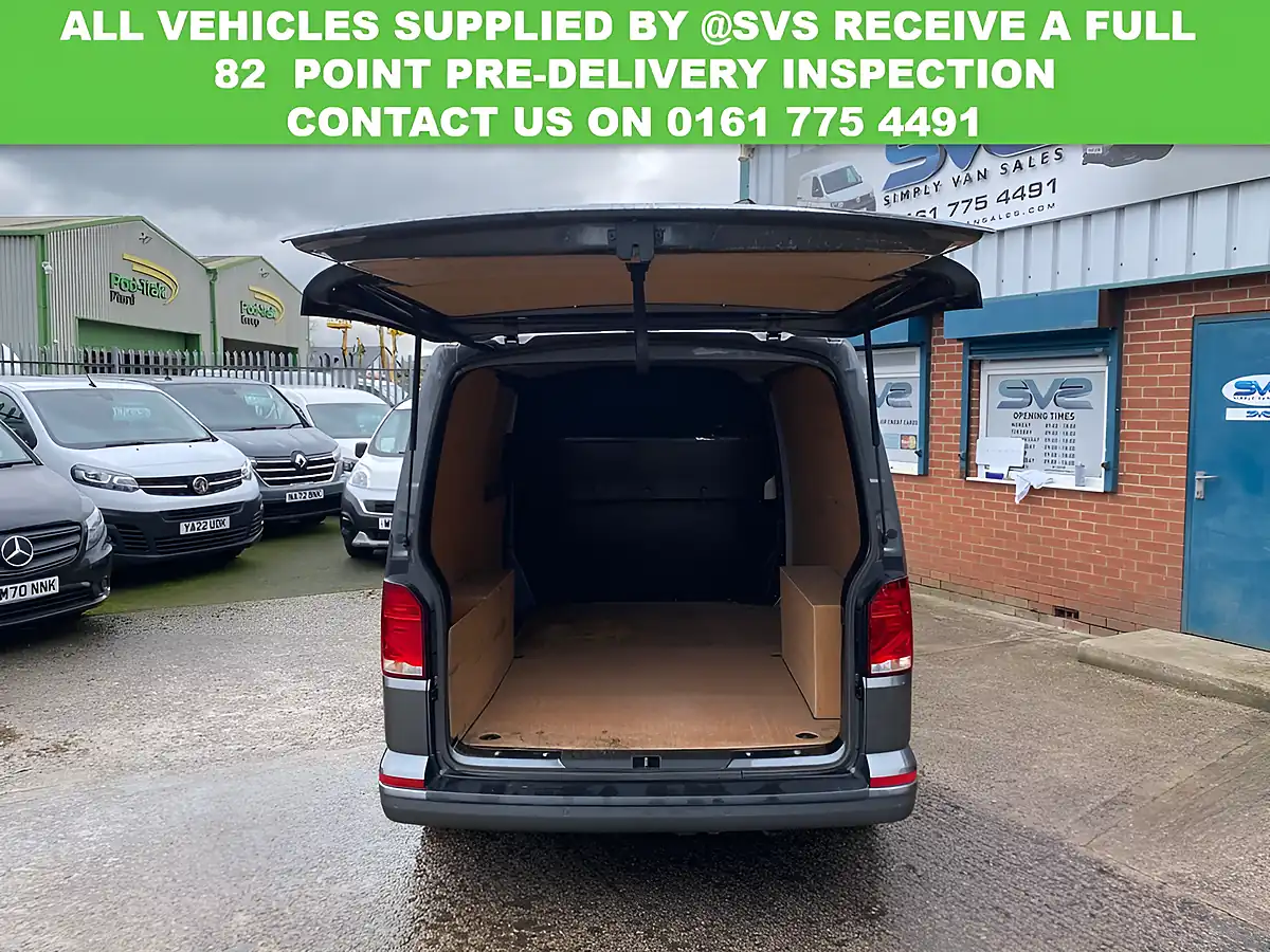 Used 2021 Volkswagen Transporter Highline Grey - Interior and Exterior details 4