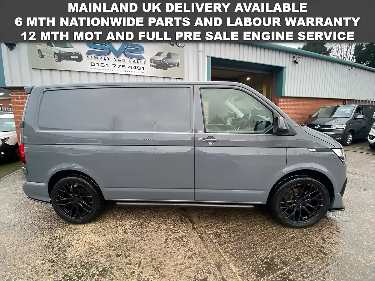 Used 2021 Volkswagen Transporter Highline Grey - Interior and Exterior details 5