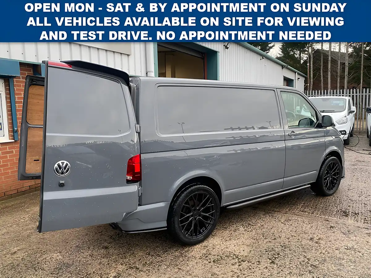 Used 2021 Volkswagen Transporter Highline Grey - Interior and Exterior details 6
