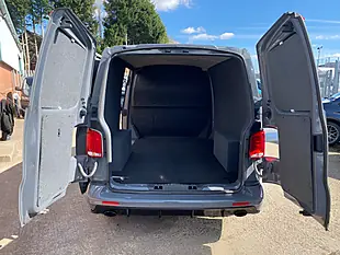 Used 2021 Volkswagen Transporter Highline Grey - Interior and Exterior details 8