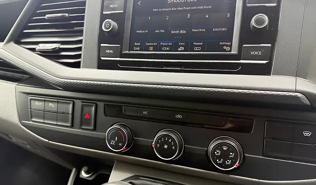 Used 2021 Volkswagen Transporter Highline Grey - Interior and Exterior details 17