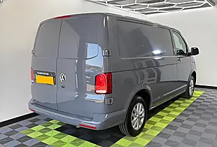 Used 2021 Volkswagen Transporter Highline Grey - Interior and Exterior details 2