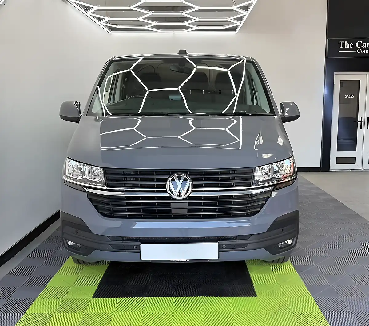 Used 2021 Volkswagen Transporter Highline Grey - Interior and Exterior details 4